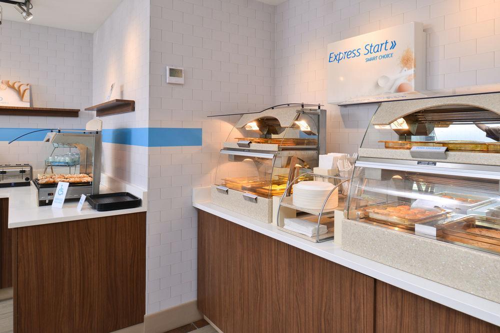 Holiday Inn Express & Suites Buffalo Downtown By Ihg Kültér fotó